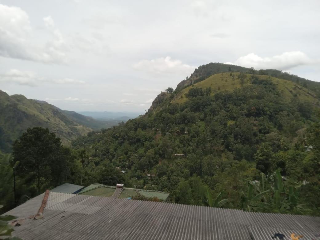 Divine View Homestay Элла Экстерьер фото