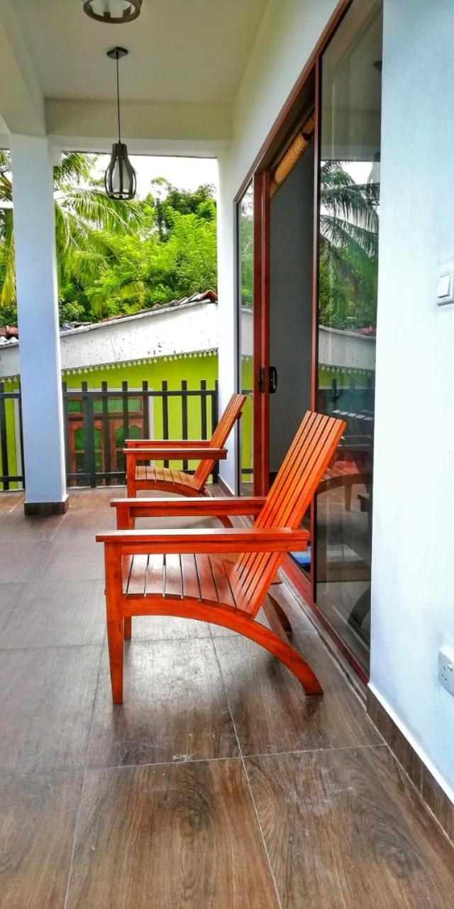 Divine View Homestay Элла Экстерьер фото